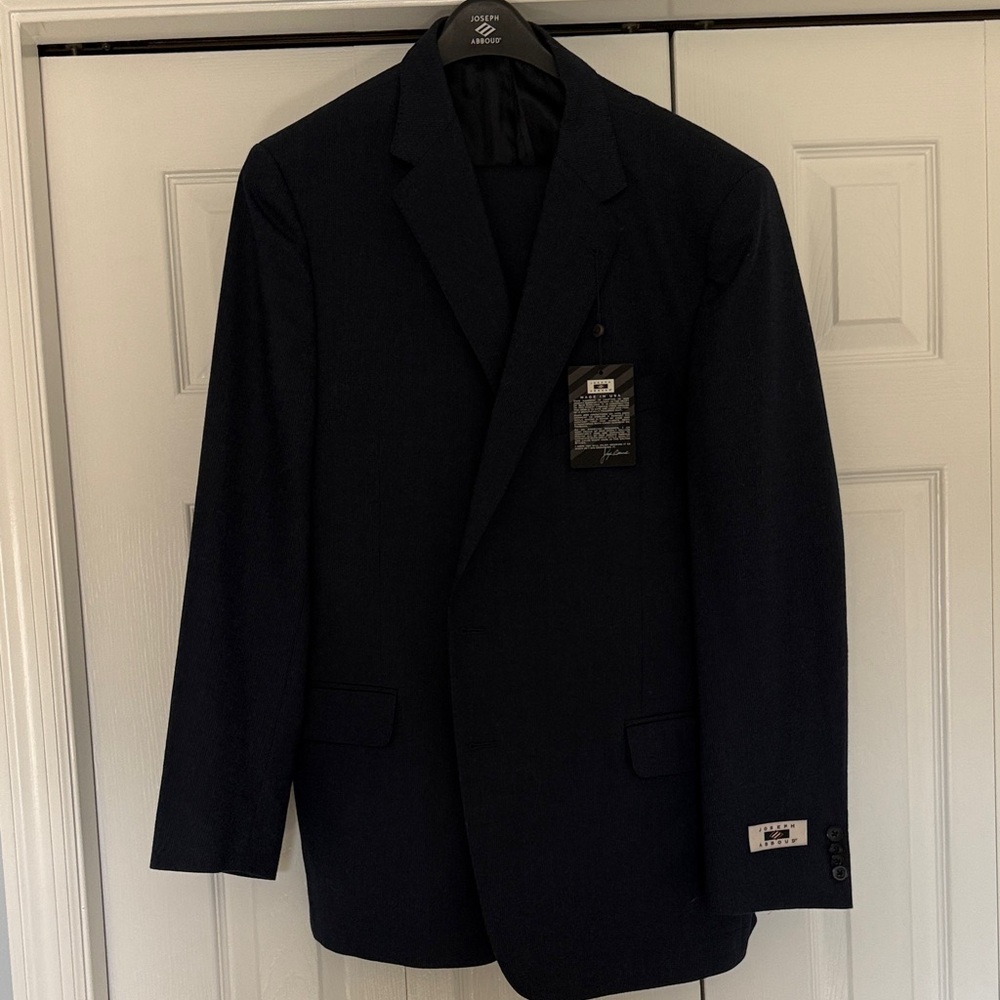 Men's Classic Navy Blue Suit with vest